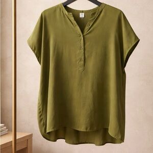 Worthington Green Short Sleeve Blouse